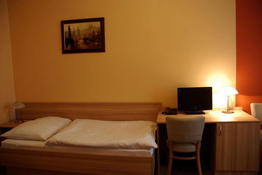 D'Angelo Hotell Prag Rum bild